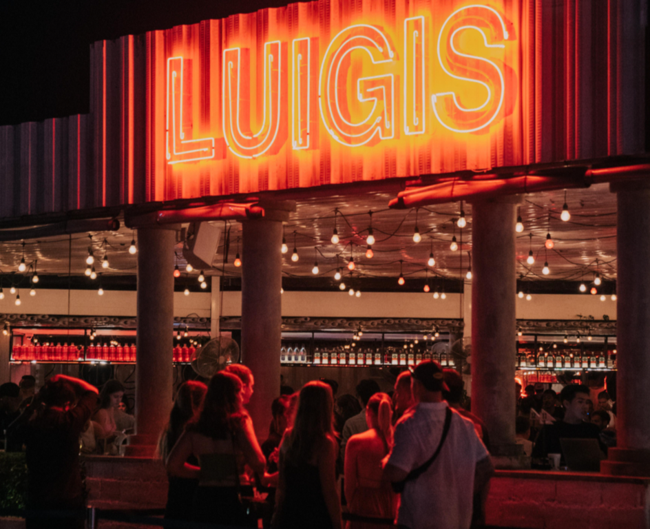 luigis hot pizza bali